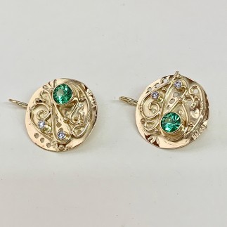 tsavorite-greenGarnet-earrings