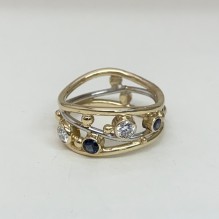 Spirer classic diamond and sapphire ring