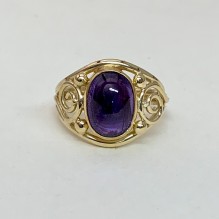 5 ct. purple sapphire cabochon set ring
