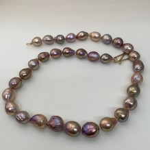 Chinese metallic freshwater pearl necklace