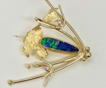 Boulder Opal Comet Pin