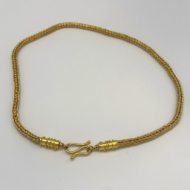 handmade necklace has no solder