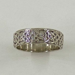 950 platinum complex Celtic weave design 7mm wide