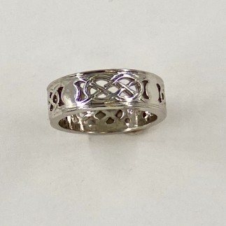 950 platinum open Celtic weave design with circles 7.5mm wide