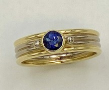 Sapphire on Gold and Platinum Ring Sapphire on Gold and Platinum Ring