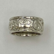 Scroll and Leaf Wedding Band