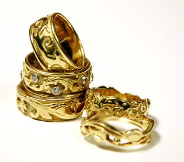 18k yellow gold wedding bands-unique wedding rings available in Boston, Cambridge at Daniel R. Spirer Jewelers