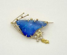 Opalian Comet with Stars