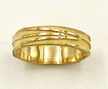 18k Men’s Wedding Band