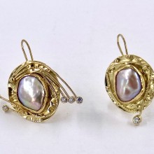 Keshi Pearl Earrings