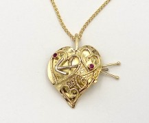 18k Yellow and Pink Gold Heart Pendant with Rubies 18k Yellow and Pink Gold Heart Pendant with Rubies