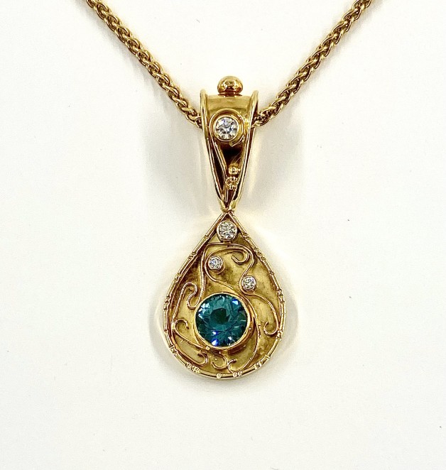 18k and 22k Gold Pendant with Tourmaline and Diamonds