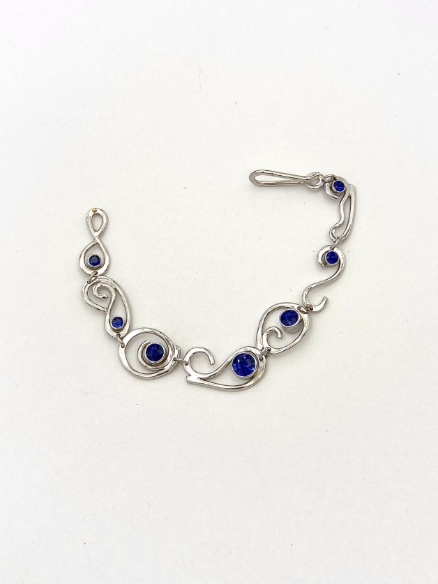 Platinum Loop de Loop Bracelet with Blue Sapphire