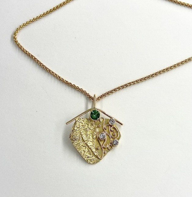 18k Yellow Gold Custom Pendant with Golconda Tourmaline and Diamonds