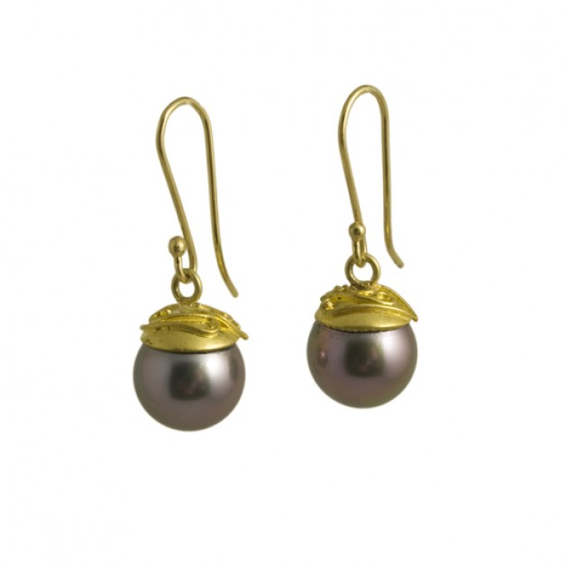22k and 18k yellow gold with South Sea black pearls available at Spirer Jewelers, Cambridge, Massachusetts